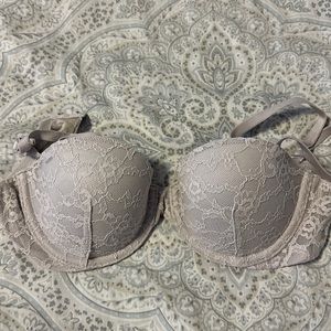 VS Bra